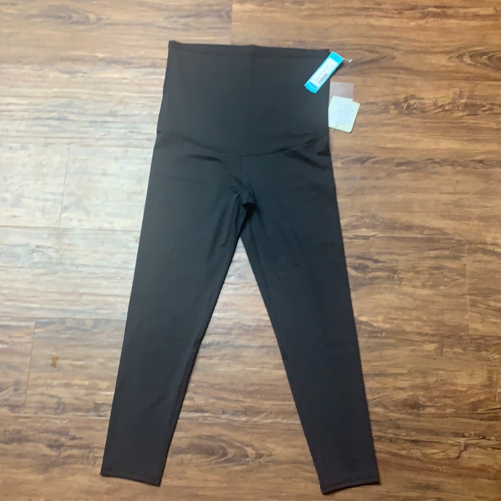 Brand new T4T Monica Maternity Ankle legging